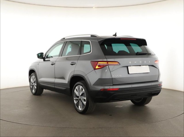 Škoda Karoq  1.5 TSI Drive