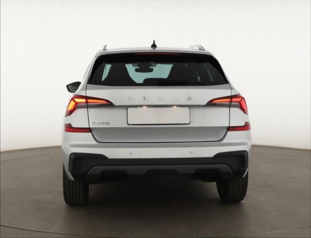 Škoda Kamiq  1.0 TSI Drive