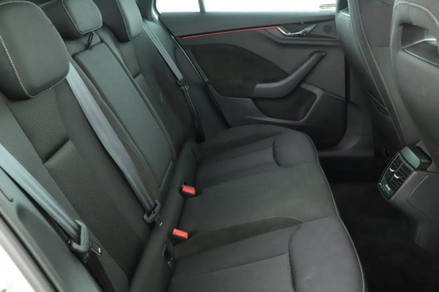 Škoda Kamiq  1.0 TSI Drive