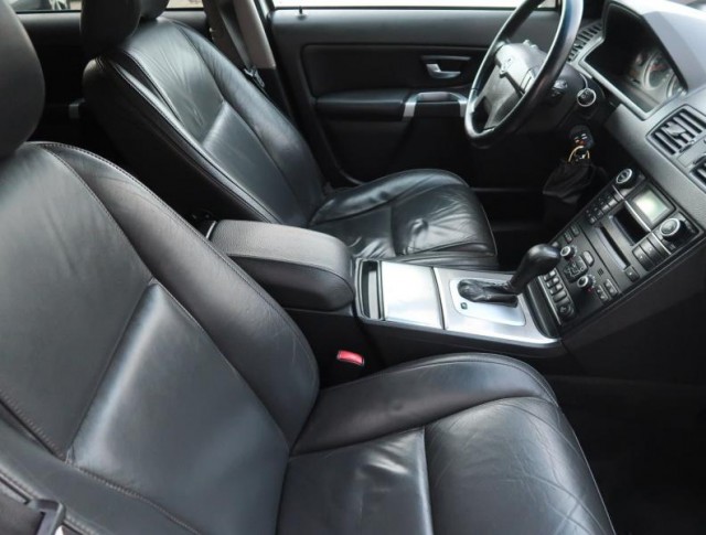 Volvo XC90  D5 