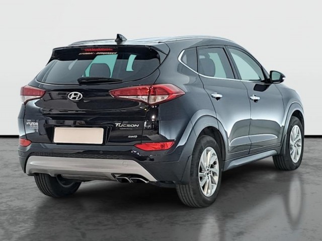 Hyundai Tucson  2.0 CRDi 