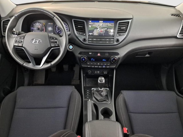 Hyundai Tucson  2.0 CRDi 