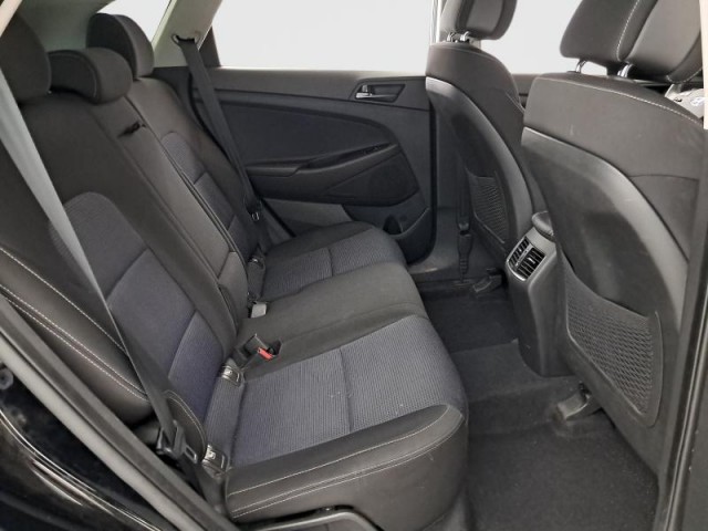 Hyundai Tucson  2.0 CRDi 