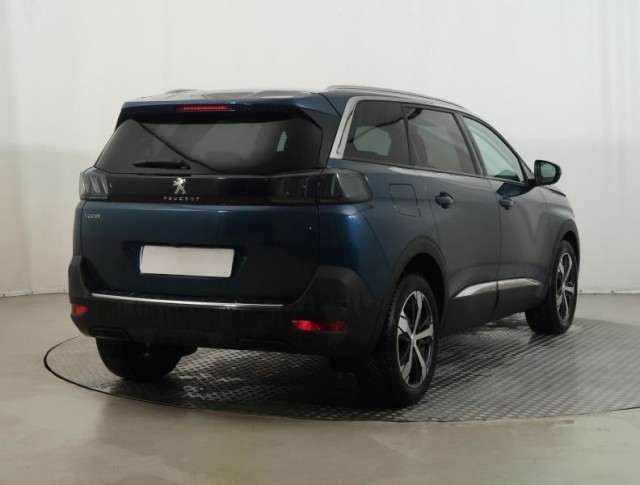 Peugeot 5008  1.5 BlueHDi 