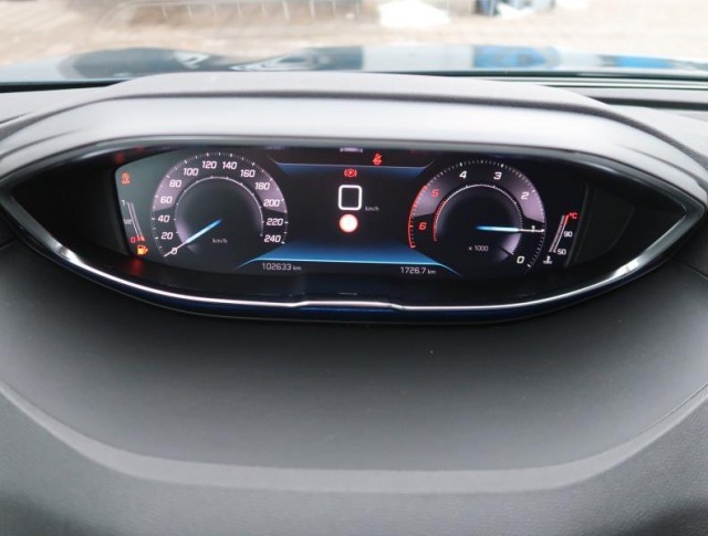 Peugeot 5008  1.5 BlueHDi 