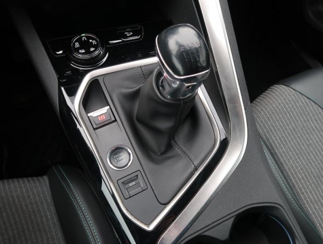 Peugeot 5008  1.5 BlueHDi 