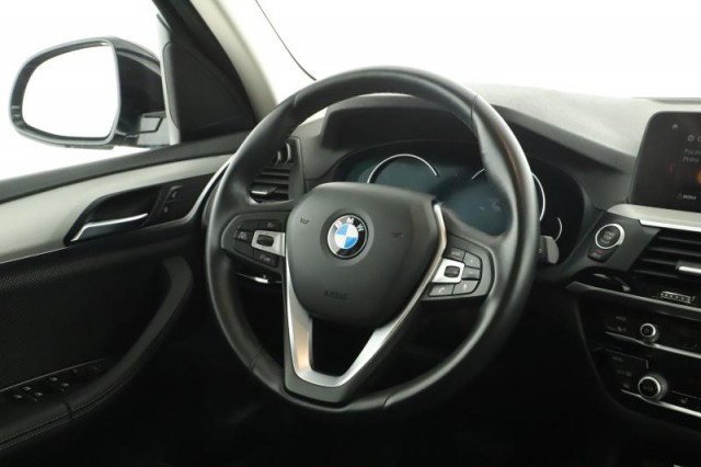 BMW X3  xDrive20d 