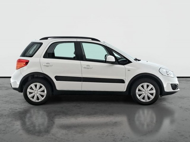 Suzuki SX4  1.6 VVT 