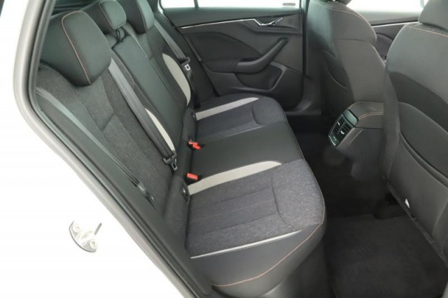 Škoda Kamiq  1.0 TSI Style