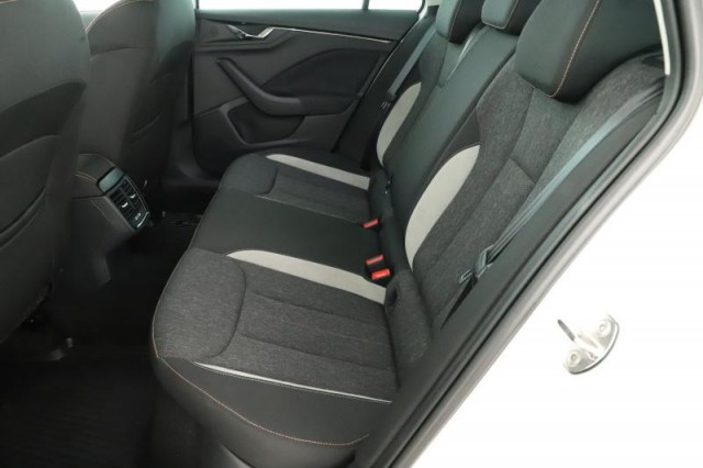 Škoda Kamiq  1.0 TSI 