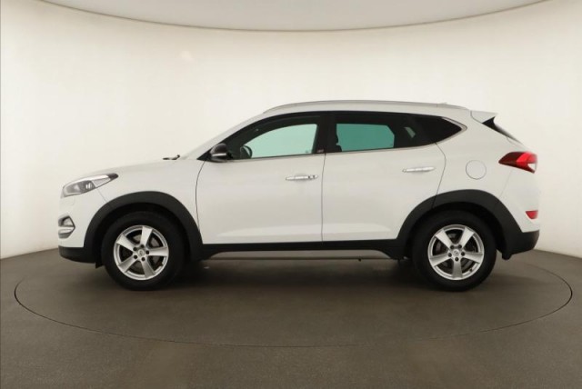 Hyundai Tucson  1.7 CRDi 
