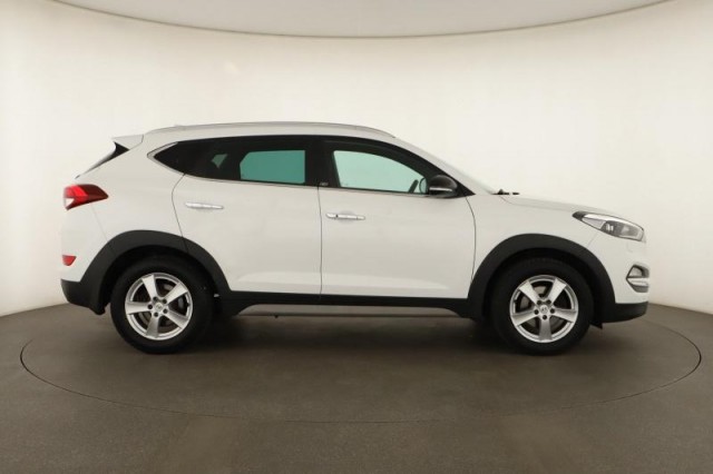 Hyundai Tucson  1.7 CRDi 
