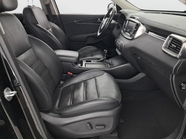 Kia Sorento  2.2 CRDi 