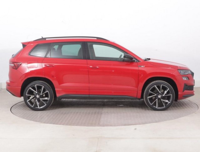 Škoda Karoq  1.5 TSI Sportline