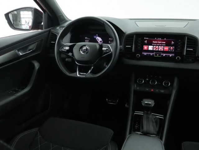 Škoda Karoq  1.5 TSI Sportline