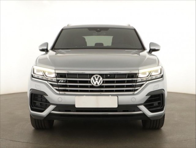 Volkswagen Touareg  3.0 TDI R-Line