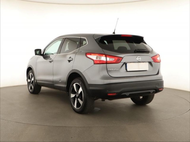 Nissan Qashqai  1.2 DIG-T 