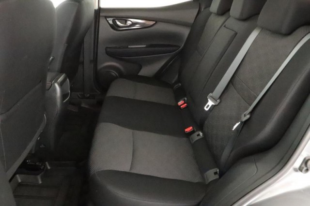 Nissan Qashqai  1.2 DIG-T 