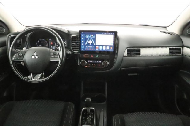 Mitsubishi Outlander  2.2 DI-D 