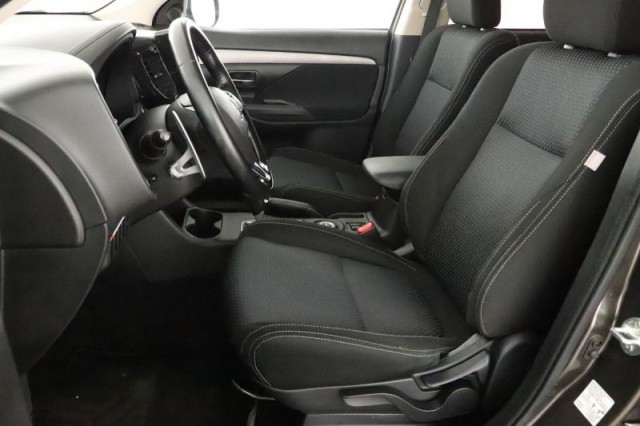 Mitsubishi Outlander  2.2 DI-D 