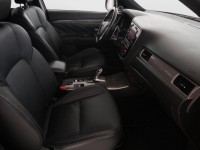 Mitsubishi Outlander  2.4 PHEV 