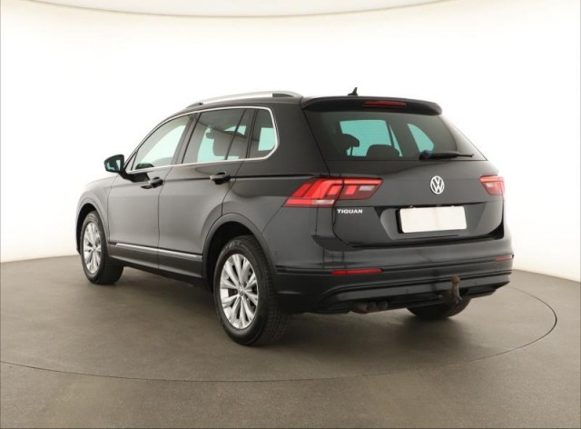 Volkswagen Tiguan  2.0 TDI 