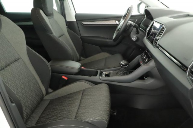 Škoda Karoq  1.5 TSI Top Selection