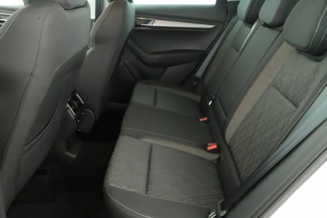 Škoda Karoq  1.5 TSI Top Selection