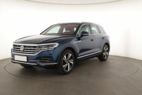 Volkswagen Touareg  3.0 TDI 