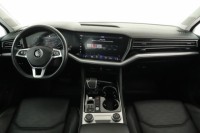 Volkswagen Touareg  3.0 TDI 