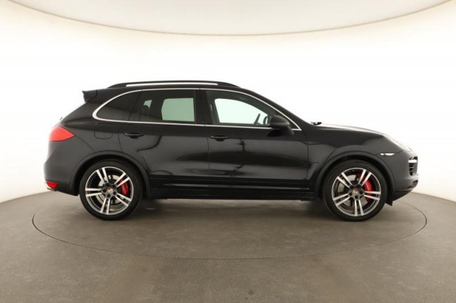 Porsche Cayenne  Turbo 