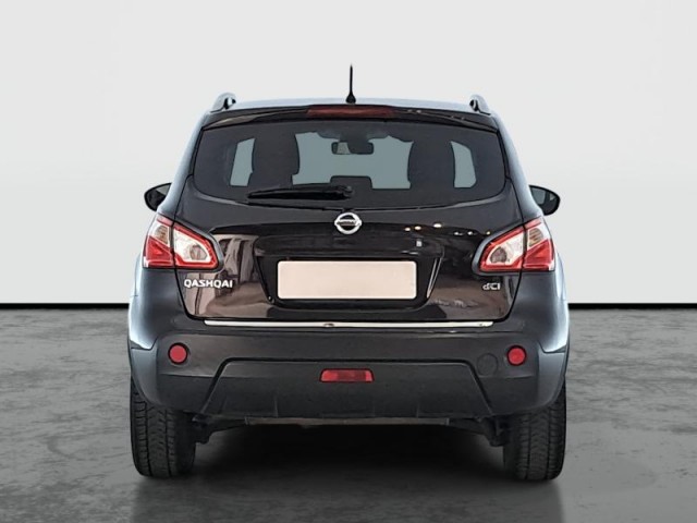 Nissan Qashqai  2.0 dCi 