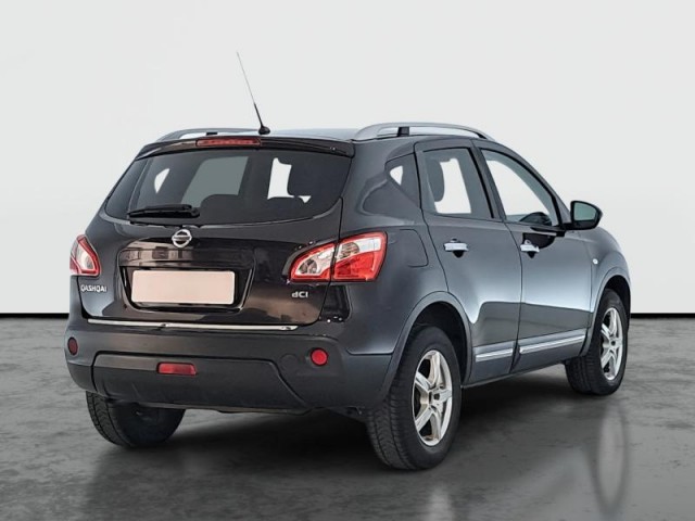 Nissan Qashqai  2.0 dCi 