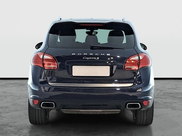Porsche Cayenne  S 