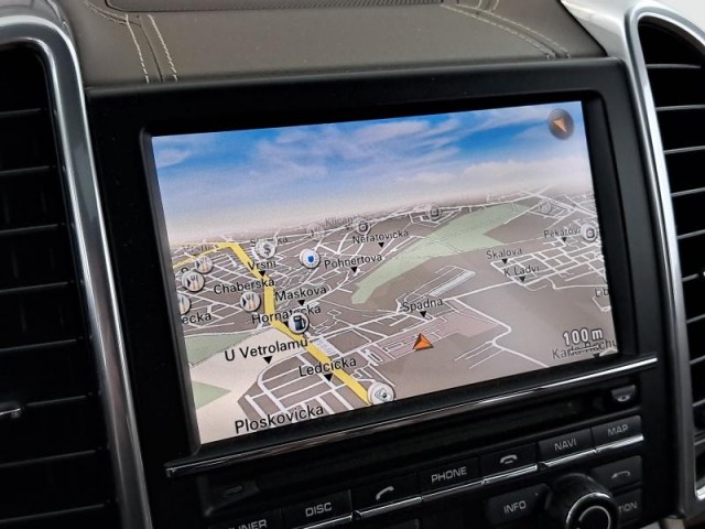 Porsche Cayenne  S 