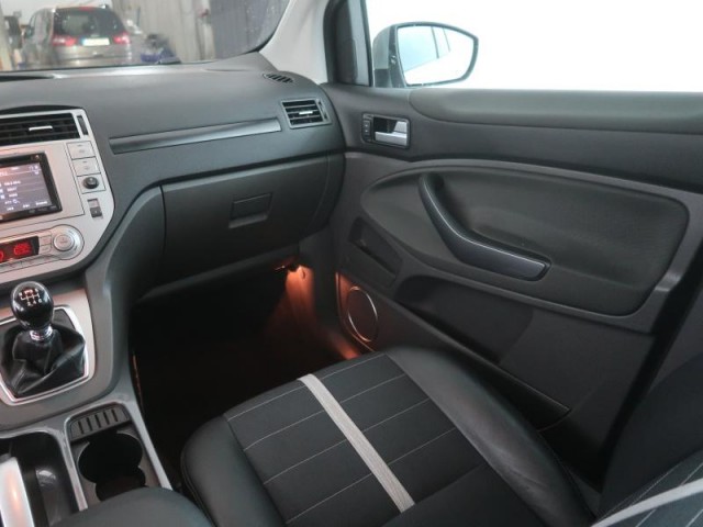 Ford Kuga  2.0 TDCi 