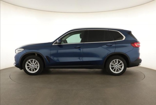 BMW X5  xDrive40i 