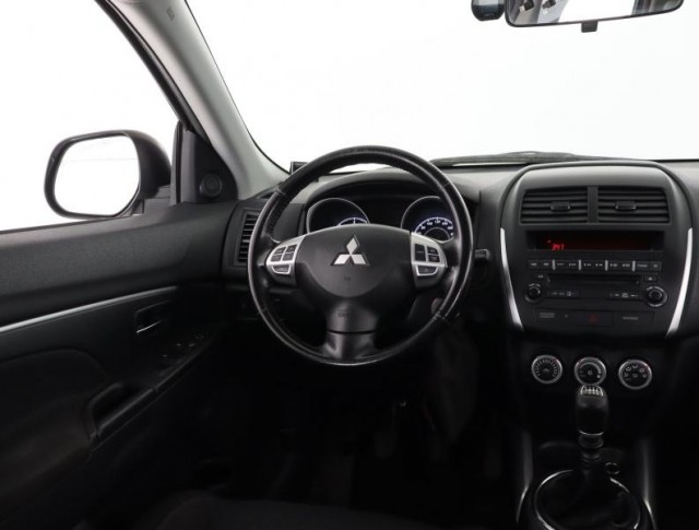 Mitsubishi ASX  1.8 DI-D MIVEC 