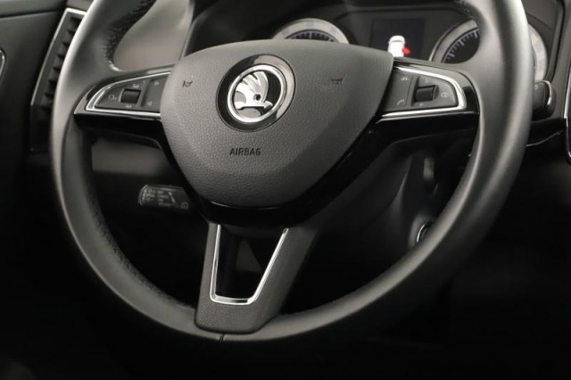 Škoda Karoq  1.5 TSI Style