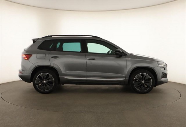 Škoda Karoq  1.5 TSI Sportline