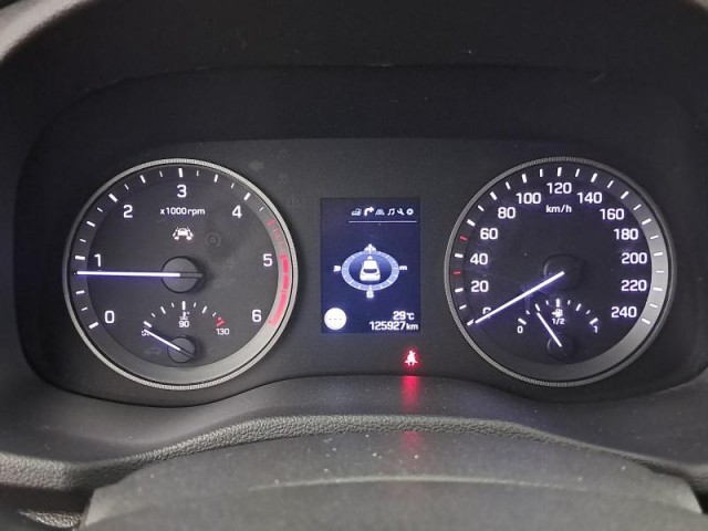 Hyundai Tucson  1.7 CRDi 
