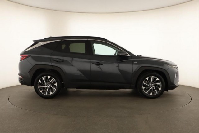 Hyundai Tucson  1.6 T-GDI 48V MHEV 