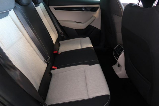 Škoda Karoq  1.5 TSI Style