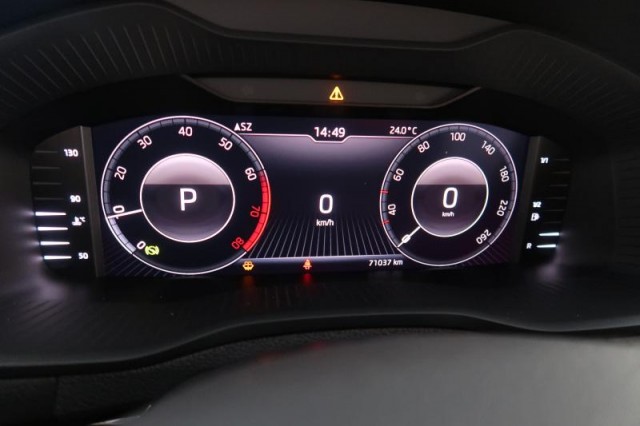 Škoda Karoq  1.5 TSI Style