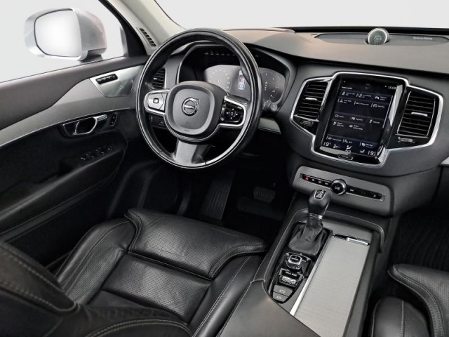 Volvo XC90  D5 AWD 