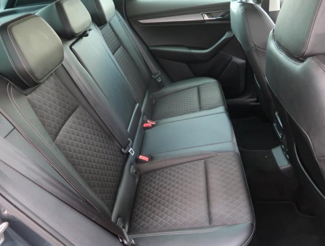 Škoda Karoq  1.5 TSI Style