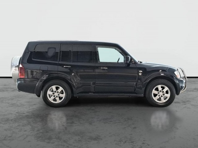 Mitsubishi Pajero  3.2 DI-D 