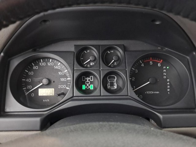 Mitsubishi Pajero  3.2 DI-D 