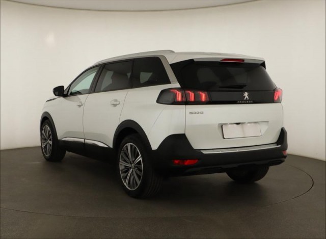 Peugeot 5008  1.5 BlueHDi 