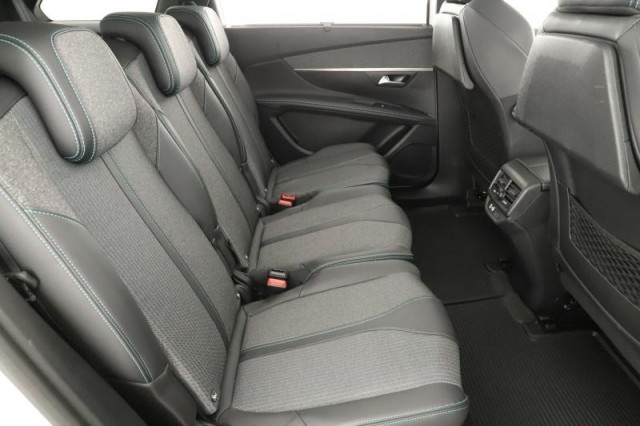 Peugeot 5008  1.5 BlueHDi 
